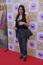 Pooja Bedi at Cancer Aid and Research Foundation Event in IOSIS Spa, Khar on 22nd Feb 2013 (88).JPG
